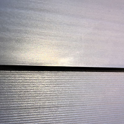 8μm Dimensione del grano EDM Grafite Isostatica muffa Grafite Blocco 1.7 - 2.1 G/Cm3 Densità