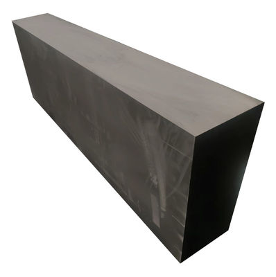 Grafite grigia scura EDM a bassa perdita Blocco isostatico di grafite 1,78 g/cc Densità