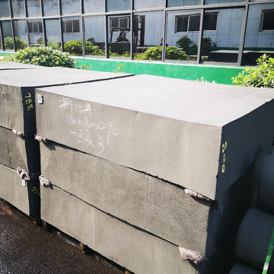 Utilizzare il silicio per la coltivazione di blocchi isostatici di grafite di densità 1,81 per parti in zona calda