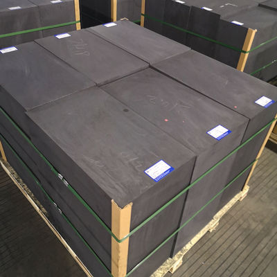 Blocco di grafite per la sinterizzazione delle batterie secondarie e per l'industria dei semiconduttori