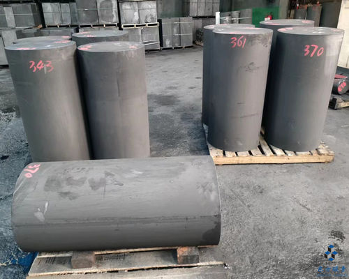Blocco di grafite per catodo e anodo delle batterie al litio