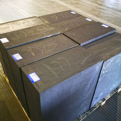 Blocco di grafite ad alta densità per la sinterizzazione dei catodi e degli anodi delle batterie al litio