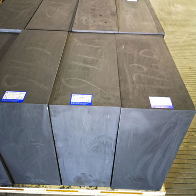 Blocco di grafite ad alta densità per la sinterizzazione dei catodi e degli anodi delle batterie al litio