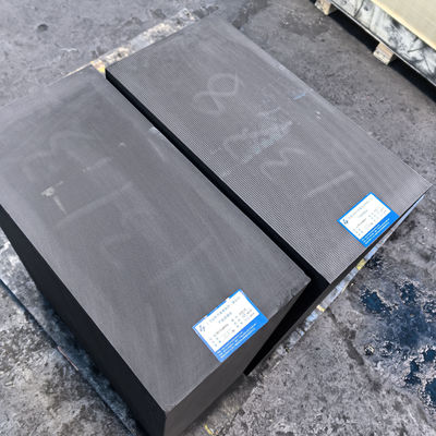 Barre e blocchi isostatici di grafite per la fusione sinterizzata
