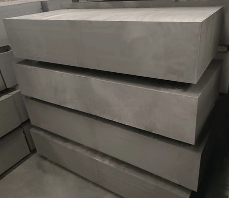 Materiale di grafite isostatica purificata per l'industria delle celle di silicio policristallino