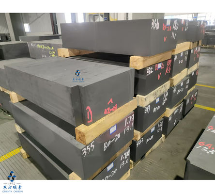 Blocchi di grafite purificati per l'industria dei semiconduttori